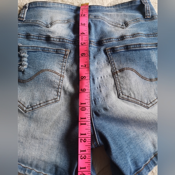 Ardene shorts. Size 1 or XS - Picture 8 of 9